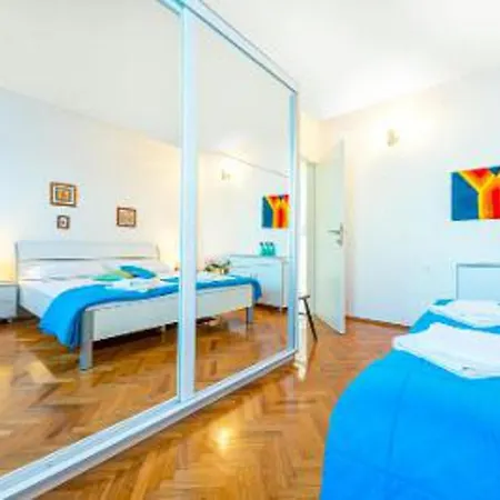 House - Sleeps 8 - Garden - Parking Dom wakacyjny *