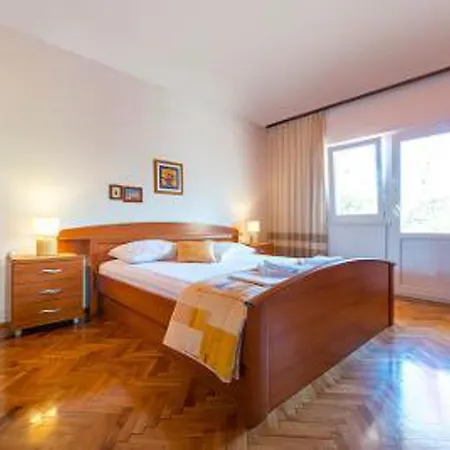 Stunning 3-bed House In Holiday home Orebic