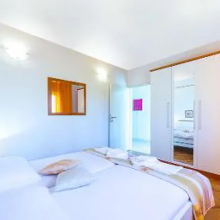Stunning 3-bed House In Holiday home Orebic